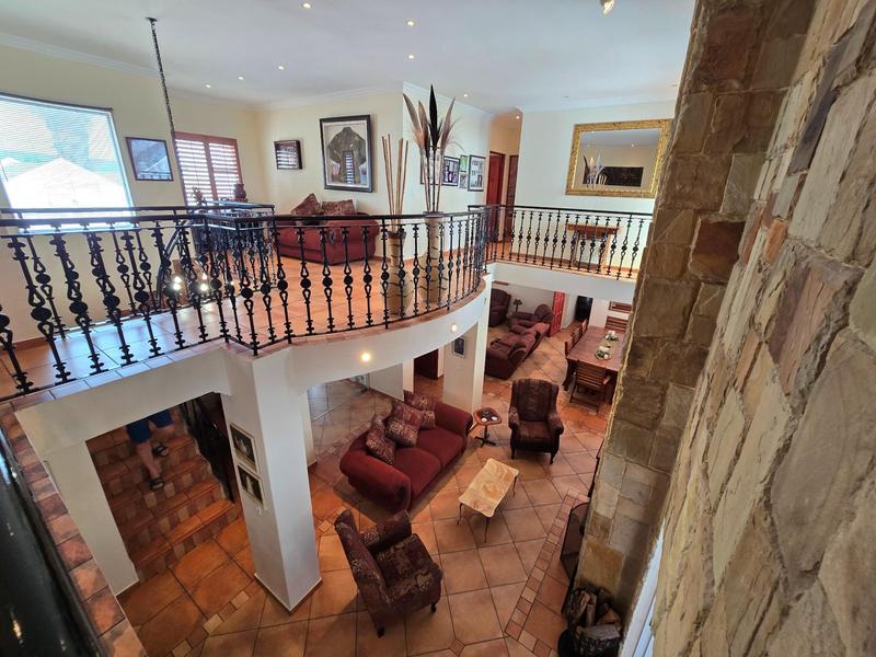 5 Bedroom Property for Sale in Golden Mile Western Cape